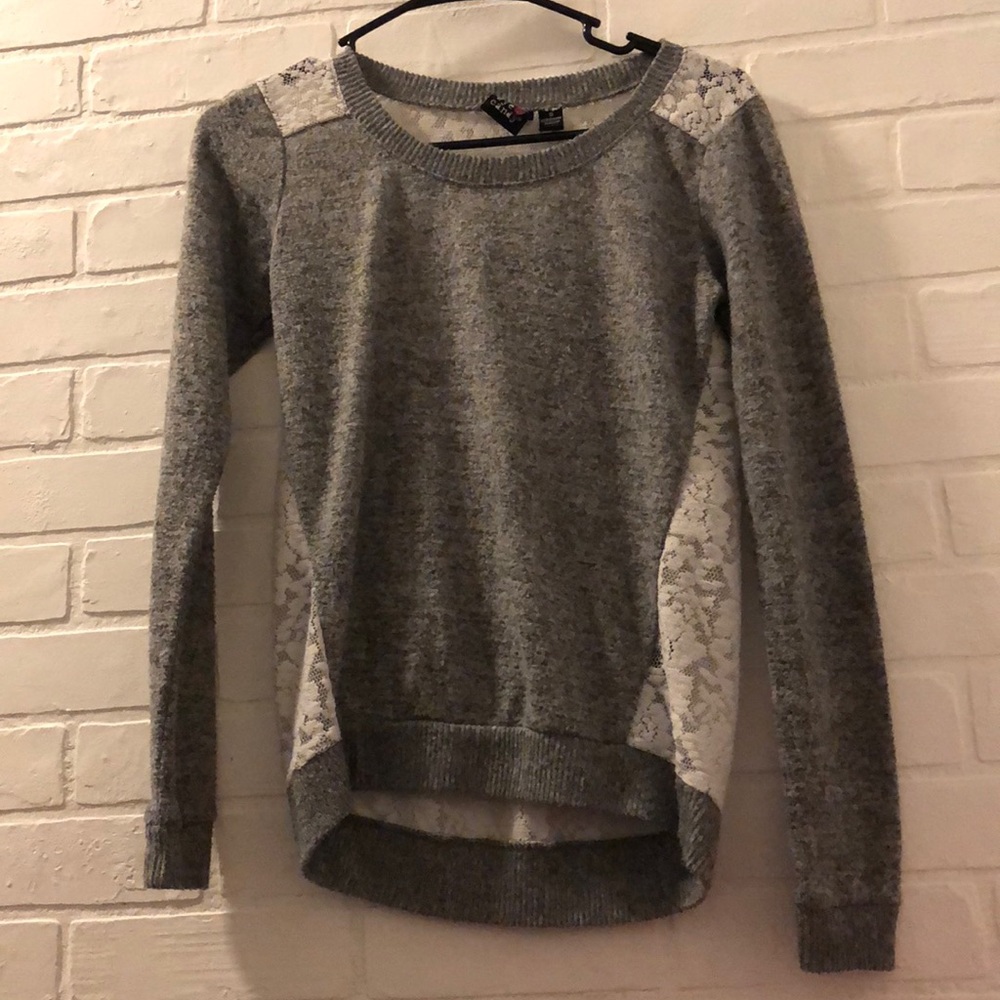 Long sleeve shirt